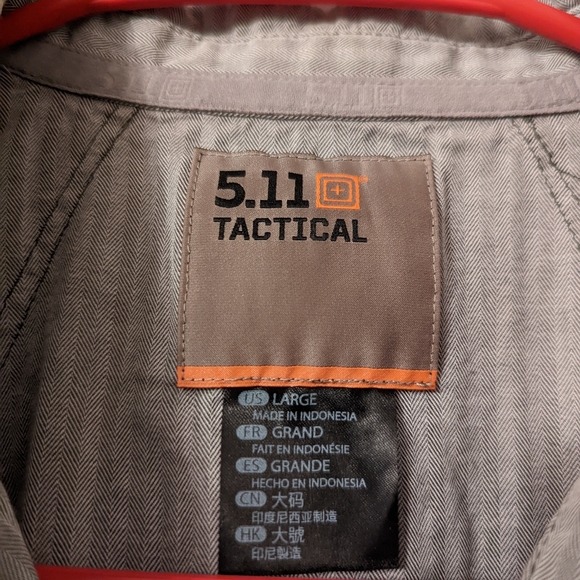 5.11 Tactical Large Cotton Long Sleeve Gray Stripped Button Down - Picture 4 of 7